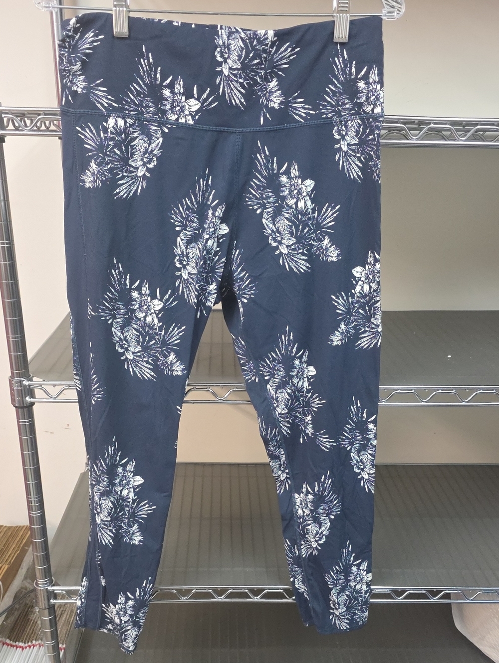 Vuori Navy Leggings with White Floral Print